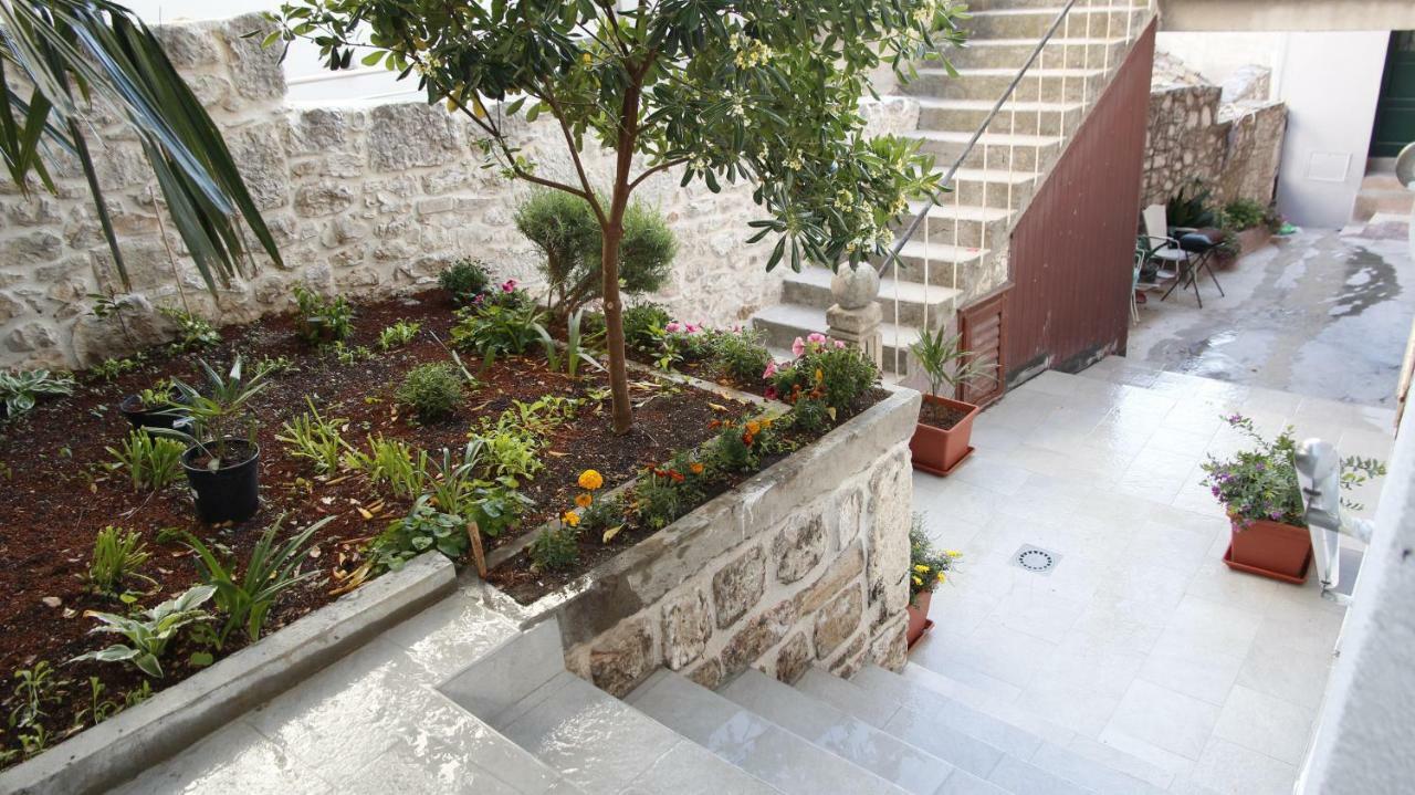 City Center Garden Apartments Šibenik Dış mekan fotoğraf